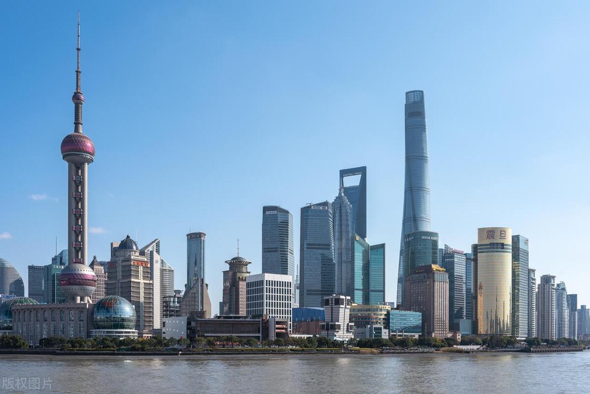上海新房均價(jià) 5.79 萬(wàn) /㎡ 內(nèi)環(huán) 15 萬(wàn)與遠(yuǎn)郊 2.5 萬(wàn)分化加劇