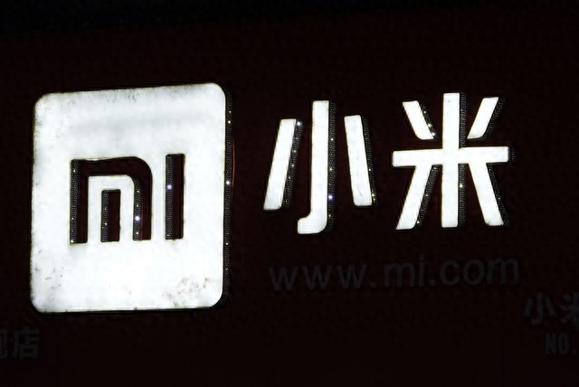 618開打!小米15 ultra官宣直降千元,與OPPO find X8 ultra中門對狙